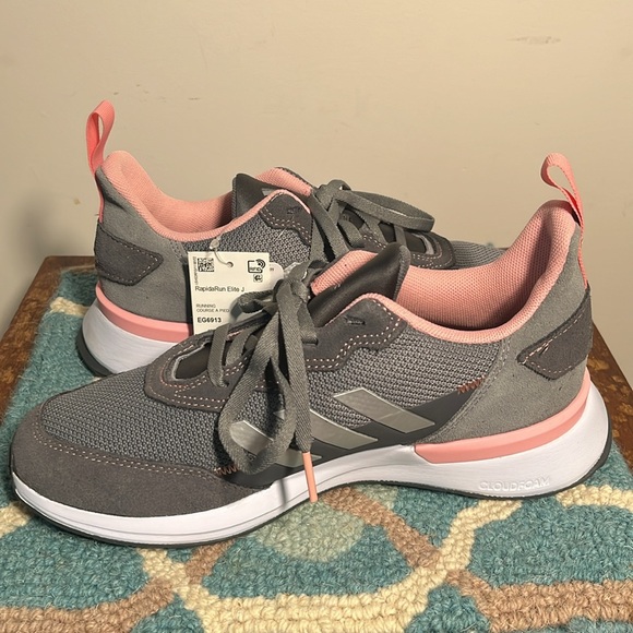 Adidas Running Shoes - Picture 7 of 9